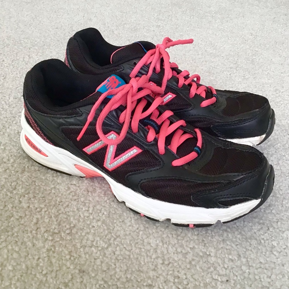 Women’s New Balance 80 Sneakers